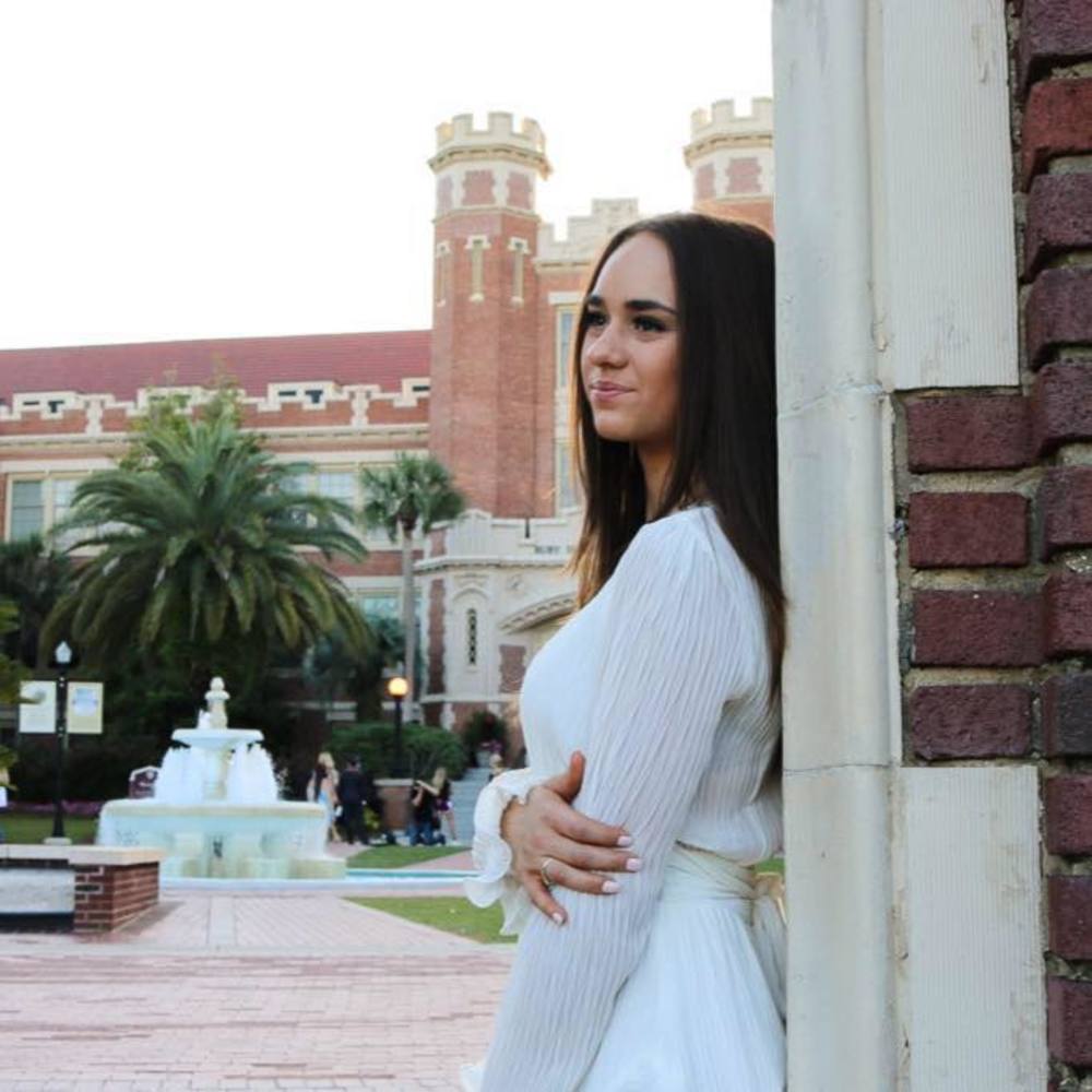 Meet your Posher, Kerra